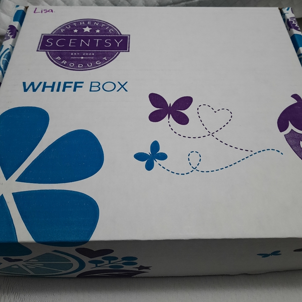 Scentsy Whiff Box April 2021